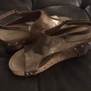 Gold wedge sandals